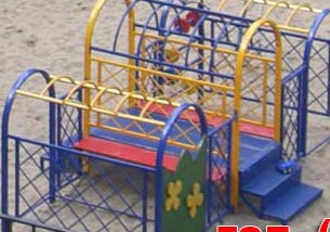 Детские площадки в Казани. Для игр маленьких детей.